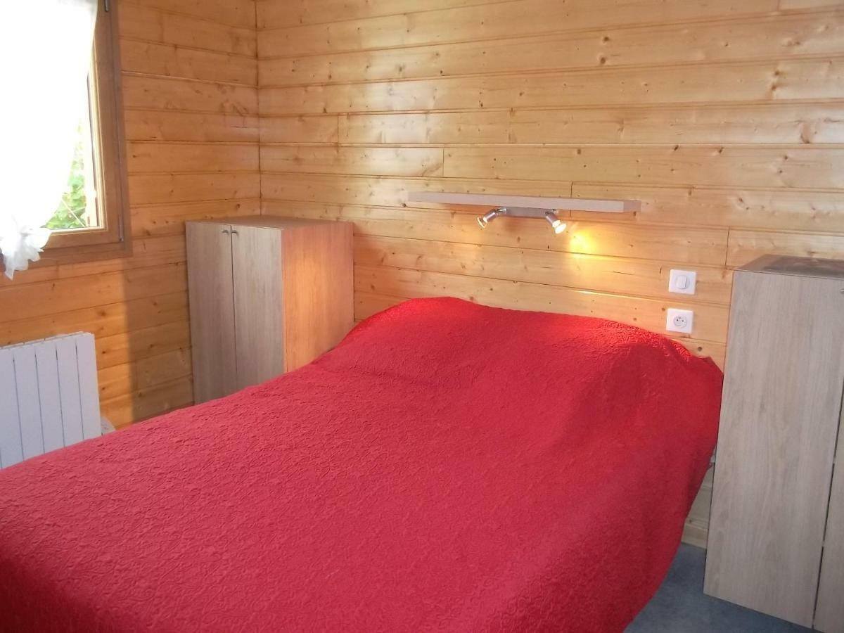 Chalet La Noisetiere Armalou ปูญี-ซูร์-ลัวร์ ภายนอก รูปภาพ