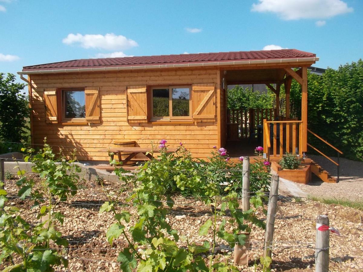 Chalet La Noisetiere Armalou ปูญี-ซูร์-ลัวร์ ภายนอก รูปภาพ